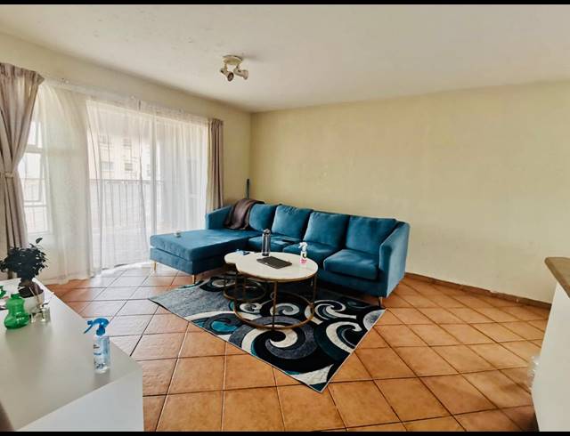 2 BEDROOM TOWNHOUSE SOLD IN RENSBURG